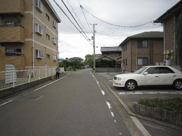 リビングタウン北土居　Ｅ棟の物件外観写真